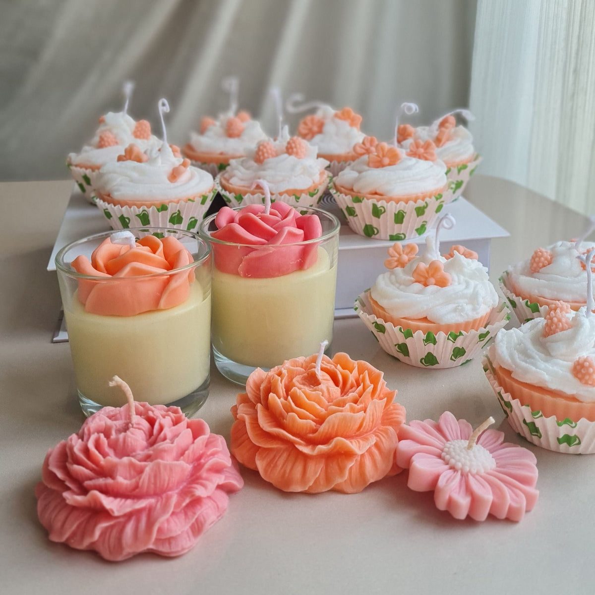Daisy Flower Candle